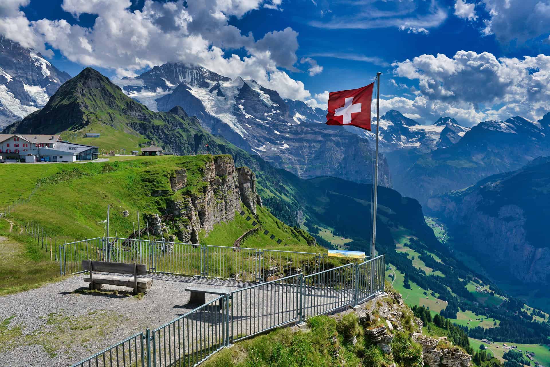 Lire la suite à propos de l’article Suisse